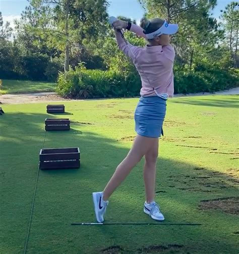 nelly korda golf shoes
